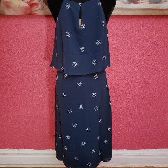 Essue blue print dress. - Picture 1 of 3